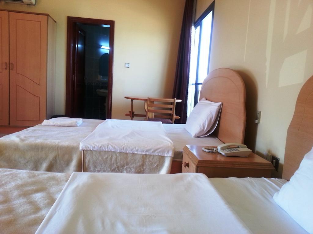 Masirah Hotel Hilf Rum bild