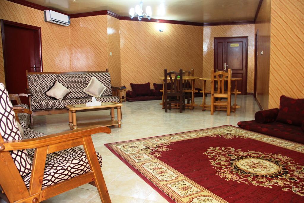 Masirah Hotel Hilf Exteriör bild